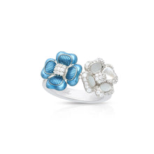 Load image into Gallery viewer, Clover Blooms Ring