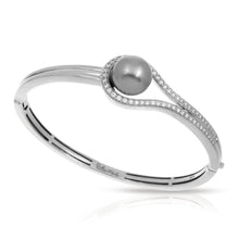 Load image into Gallery viewer, Claire Bangle