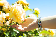 Load image into Gallery viewer, Butterfly Kisses Stackable Bangle